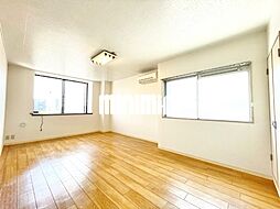 メゾン村上 4階1Kのリビング/ダイニング