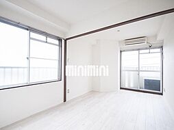 ソレイユかどや 3階1Kのリビング/ダイニング