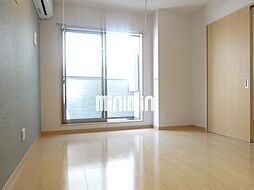 shiva　apartment 2階1LDKのリビング/ダイニング