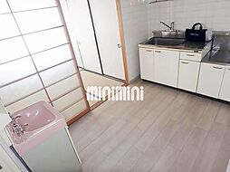 第二トミエマンション 1階2Kのリビング/ダイニング