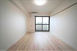 マジェスティシロトリ