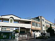 中学校「市立日比野中学校まで790m」