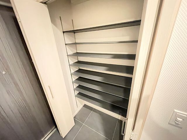 収納