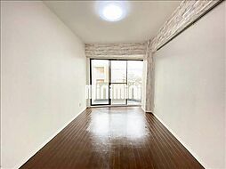 アトリウム前田 2階ワンルームのリビング/ダイニング