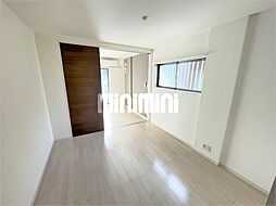 フォーシーズンズ川名 101 1階1LDKのリビング/ダイニング