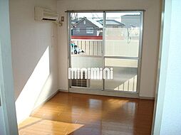 メゾンナナワ 2階1Kのリビング/ダイニング