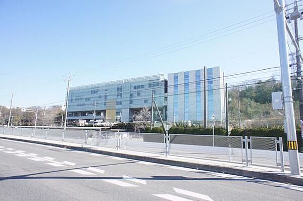 画像19:大学「名古屋学芸大学まで2200m」