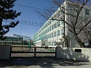 中学校「名古屋市立大森中学校まで1528m」
