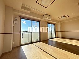 インペリアル南大高 203 2階2LDKのリビング/ダイニング