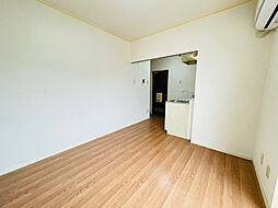 テルピアＵ 1階ワンルームのリビング/ダイニング