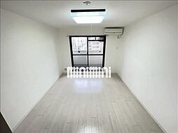 グレースメゾン名海5 3階1Kのリビング/ダイニング