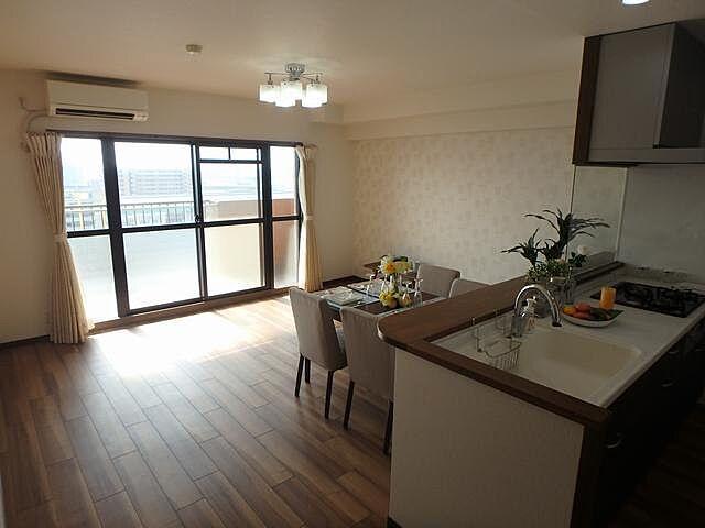 リビング/ダイニング