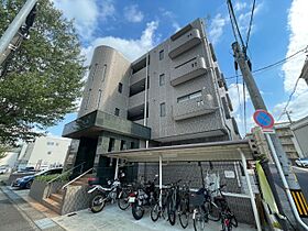 ビダグランデKATO  ｜ 愛知県名古屋市名東区上社２丁目（賃貸マンション1LDK・1階・48.37㎡） その1