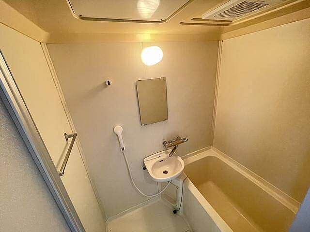 浴室