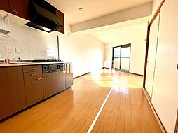 ＢＵＩＬＤ植田 3階2LDKのリビング/ダイニング