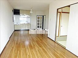 カピラハイツ 2階2LDKのリビング/ダイニング