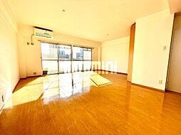 エクセル浅井 4階1LDKのリビング/ダイニング