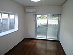 メゾン・ド・エクラ 4階ワンルームのリビング/ダイニング