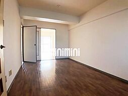 アリス一ツ山 1階2LDKのリビング/ダイニング