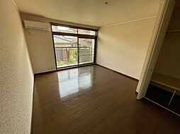 シティハイム牧 2階1Kのリビング/ダイニング