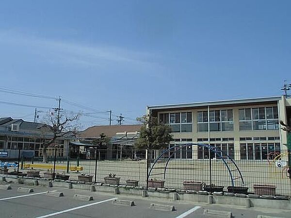 画像28:幼稚園、保育園「一宮尚正会保育園まで1300m」