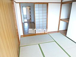 フローリア中根