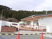幼稚園、保育園「東部保育園まで760m」