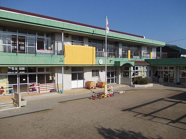 画像21:幼稚園、保育園「富士保育園まで910m」