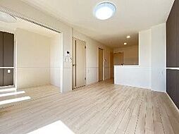 フォレストあずら 202 2階2LDKのリビング/ダイニング