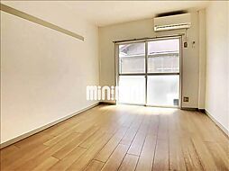 コーポラヴェニュ 1階ワンルームのリビング/ダイニング