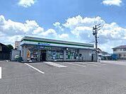 コンビニ「ファミリーマート岡崎富永店まで379m」