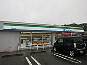 コンビニ「ファミリーマート幸田深溝店まで485m」