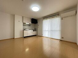 ヴィラージュルピナＡ 1階2LDKのリビング/ダイニング