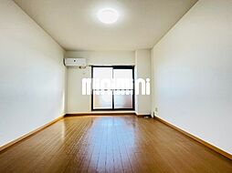 アーバンシティ弥生 5階1Kのリビング/ダイニング