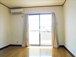 リバティー富本 2階ワンルームのリビング/ダイニング