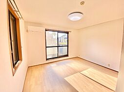 カネヤフィールド 1階1Kのリビング/ダイニング