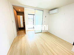 グラ―ヴェ御幸 1階ワンルームのリビング/ダイニング