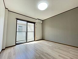 メゾン・マ・シャンブルII 2階1Kのリビング/ダイニング