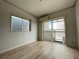 ベルトピア春日井I 4階ワンルームのリビング/ダイニング