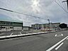 周辺：小学校「春日井市立鳥居松小学校まで559m」