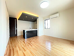 AZURE緒川 201 2階1LDKのリビング/ダイニング