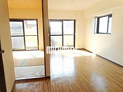 ＰＡＲＫ　ＥＳＴＡＴＥ　湯山町 1階2LDKのリビング/ダイニング