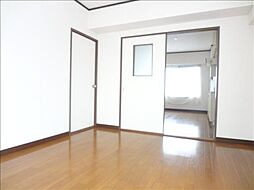 パラサンピア　II 3階2DKのリビング/ダイニング