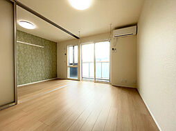 ＧＲＡＮＤ　Ｄ−ｒｏｏｍ．ｈII 303 3階2Kのリビング/ダイニング