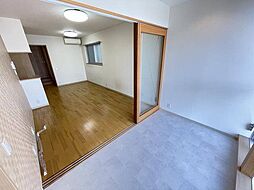 Ｍｒ　クリフォード 1階1LDKのリビング/ダイニング