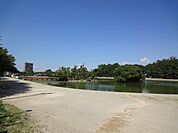 公園「天王川公園まで450m」