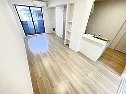 エトワールＢ 102 1階1LDKのリビング/ダイニング