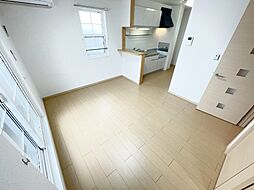 プロムナード郷中　Ｂ 2階2LDKのリビング/ダイニング