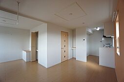 トゥオプレッソ 2階2LDKのリビング/ダイニング