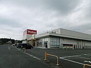 ドラッグストア 「Ｖ・ｄｒｕｇ新城店まで2000m」